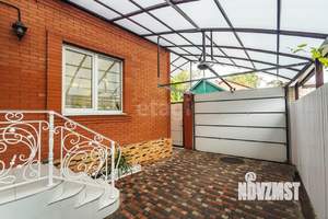 Дом 161м&sup2;, 2-этажный, участок 2 сот.  