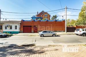 Дом 600м&sup2;, 4-этажный, участок 6 сот.  