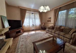 Дом 485м&sup2;, 2-этажный, участок 6 сот.  