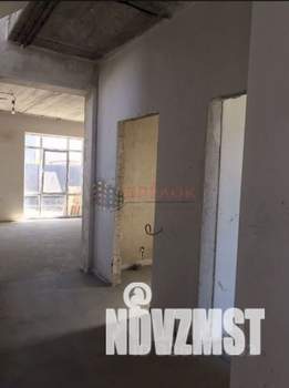 Дом 130м&sup2;, 2-этажный, участок 3 сот.  