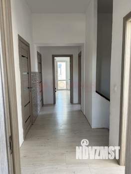 Дом 270м², 2-этажный, участок 17 сот.  