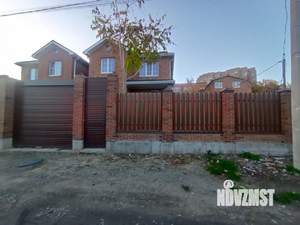 Дом 138м&sup2;, 2-этажный, участок 3 сот.  