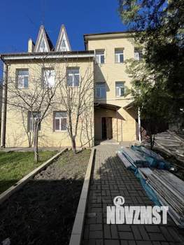 Дом 390м², 2-этажный, участок 9 сот.  