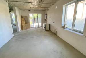 Дом 165м&sup2;, 2-этажный, участок 4 сот.  