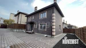 Дом 145м&sup2;, 2-этажный, участок 4 сот.  