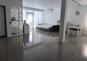 Дом 123м&sup2;, 2-этажный, участок 3 сот.  