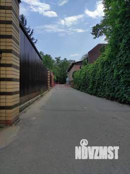 Дом 126м&sup2;, 2-этажный, участок 3 сот.  