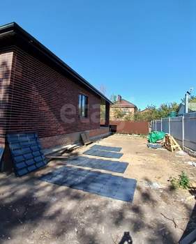 Дом 186м², 1-этажный, участок 6 сот.  