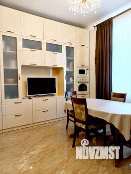 Дом 120м², 2-этажный, участок 220 сот.  