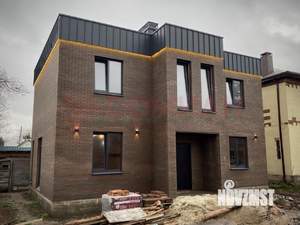 Дом 160м&sup2;, 2-этажный, участок 5 сот.  