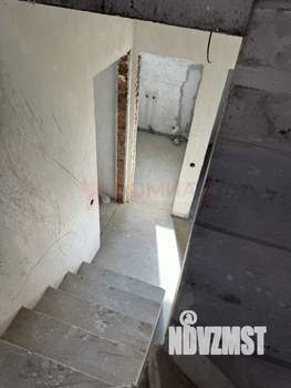 Дом 130м&sup2;, 2-этажный, участок 4 сот.  