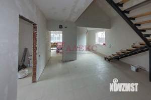 Дом 175м&sup2;, 2-этажный, участок 4 сот.  