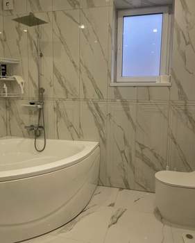 Дом 300м&sup2;, 2-этажный, участок 6 сот.  