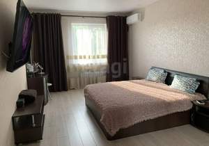 Дом 163м&sup2;, 2-этажный, участок 3 сот.  