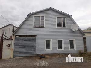 Дом 132м&sup2;, 2-этажный, участок 3 сот.  