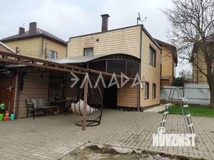 Дом 60м&sup2;, 2-этажный, участок 6 сот.  