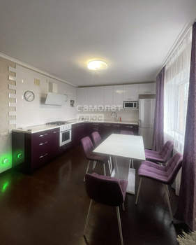 Дом 160м&sup2;, 2-этажный, участок 6 сот.  