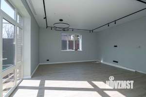 Дом 176м&sup2;, 2-этажный, участок 3 сот.  