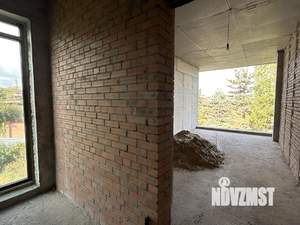 Дом 700м&sup2;, 4-этажный, участок 7 сот.  