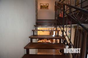 Дом 152м&sup2;, 2-этажный, участок 4 сот.  