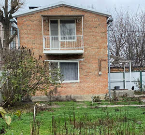 Дом 60м&sup2;, 2-этажный, участок 3 сот.  