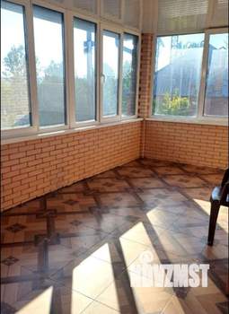 Дом 282м², 2-этажный, участок 5 сот.  