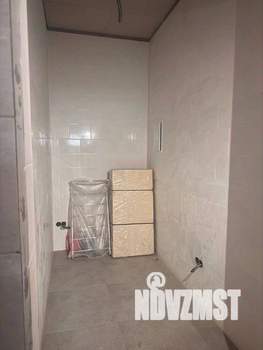 Дом 250м&sup2;, 1-этажный, участок 6 сот.  