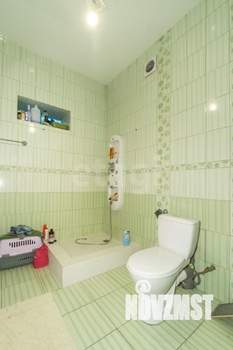 Дом 255м&sup2;, 3-этажный, участок 3 сот.  