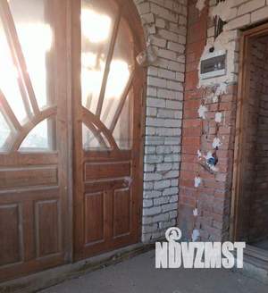 Дом 240м², 2-этажный, участок 10 сот.  