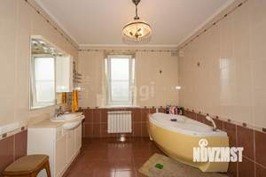 Дом 380м², 2-этажный, участок 3 сот.  