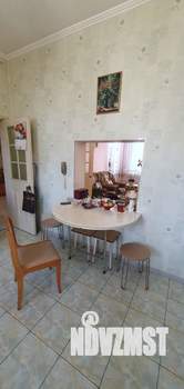 Дом 186м&sup2;, 2-этажный, участок 4 сот.  