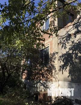 Дом 66м&sup2;, 2-этажный, участок 5 сот.  