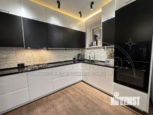 Дом 145м², 3-этажный, участок 6 сот.  