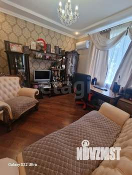 Дом 310м², 3-этажный, участок 3 сот.  