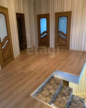 Дом 156м&sup2;, 2-этажный, участок 3 сот.  