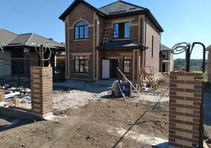 Дом 200м², 2-этажный, участок 4 сот.  