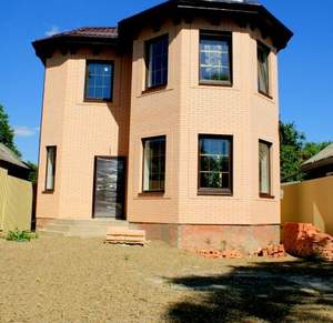 Дом 140м², 2-этажный, участок 3 сот.  