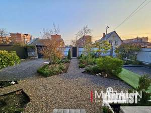 Дом 194м&sup2;, 2-этажный, участок 6 сот.  