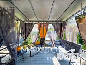 Дом 140м&sup2;, 2-этажный, участок 3 сот.  