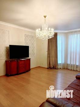 Дом 120м², 2-этажный, участок 220 сот.  