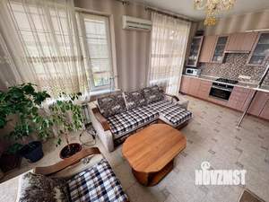 Дом 135м&sup2;, 2-этажный, участок 5 сот.  