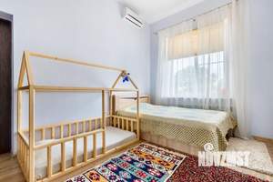 Дом 197м², 3-этажный, участок 5 сот.  