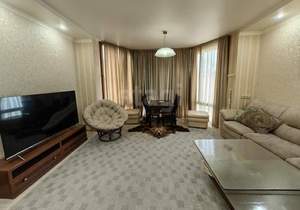 Дом 286м&sup2;, 2-этажный, участок 3 сот.  