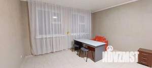 Дом 220м&sup2;, 2-этажный, участок 3 сот.  