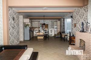 Дом 235м&sup2;, 2-этажный, участок 12 сот.  