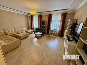 Дом 141м&sup2;, 2-этажный, участок 3 сот.  