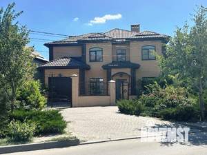 Дом 250м², 2-этажный, участок 4 сот.  