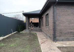 Дом 180м², 1-этажный, участок 6 сот.  