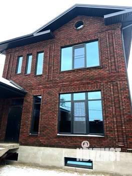 Дом 270м&sup2;, 3-этажный, участок 4 сот.  