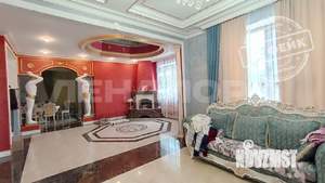 Дом 587м&sup2;, 3-этажный, участок 7 сот.  